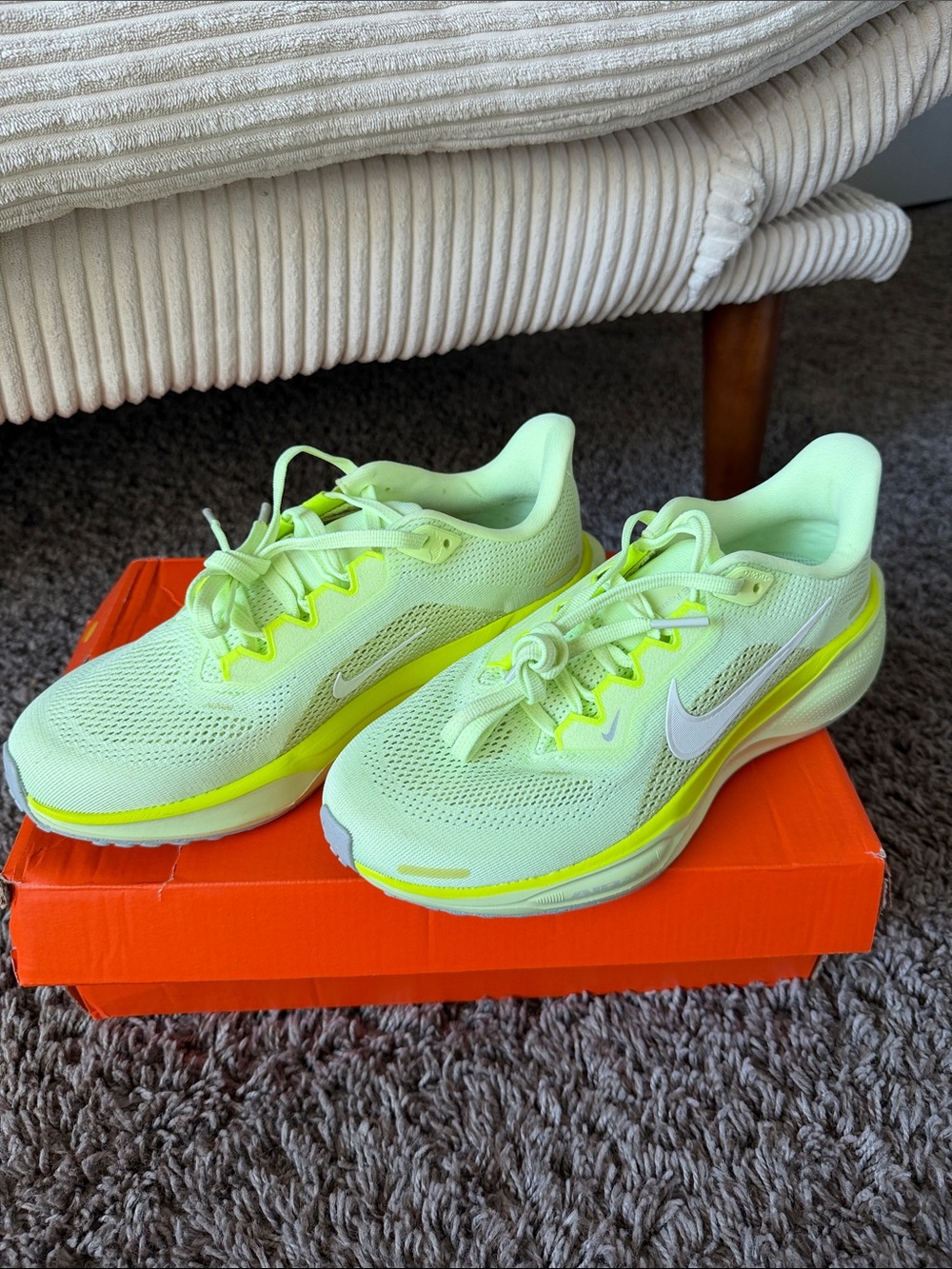 Nike Air Zoom Pegasus 41 shoes - Volt/Light Green